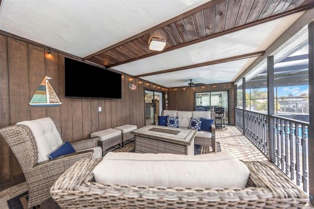 708 SPANISH MAIN DRIVE, Apollo Beach, FL 33572