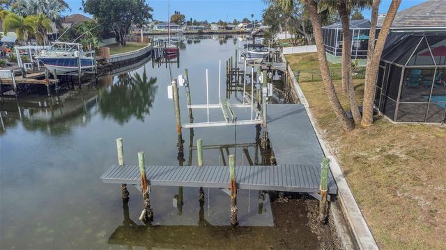 708 SPANISH MAIN DRIVE, Apollo Beach, FL 33572