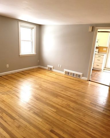 5-7 Oran Rd 7, Framingham, MA 01702