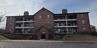 621 Hapsfield Lane 103, Buffalo Grove, IL 60089