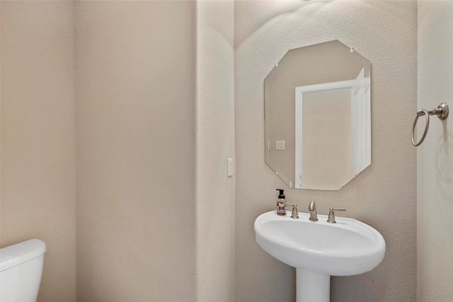 7544 Waterpoint Street, Grand Prairie, TX 75054
