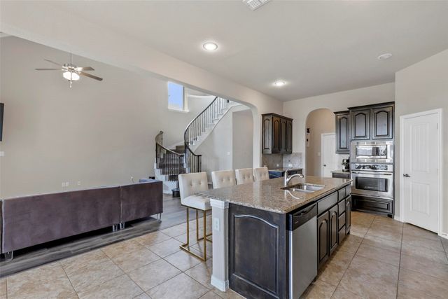 7544 Waterpoint Street, Grand Prairie, TX 75054