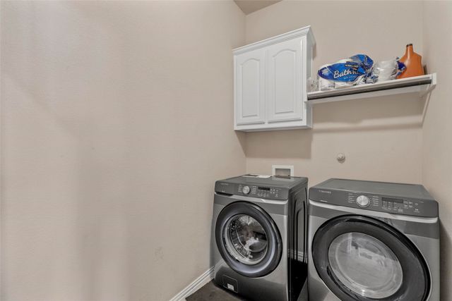 7544 Waterpoint Street, Grand Prairie, TX 75054