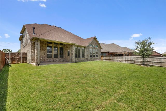 7544 Waterpoint Street, Grand Prairie, TX 75054