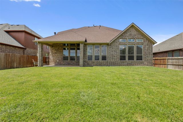 7544 Waterpoint Street, Grand Prairie, TX 75054