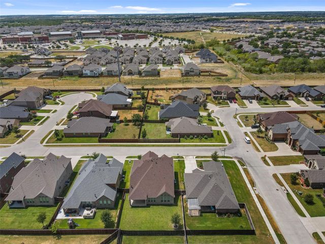7544 Waterpoint Street, Grand Prairie, TX 75054