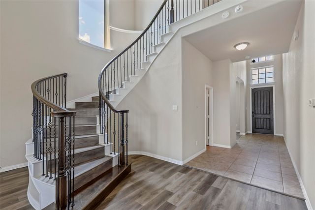 7544 Waterpoint Street, Grand Prairie, TX 75054