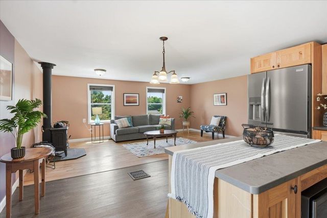 111 Fontaine Drive, Georgia, VT 05468