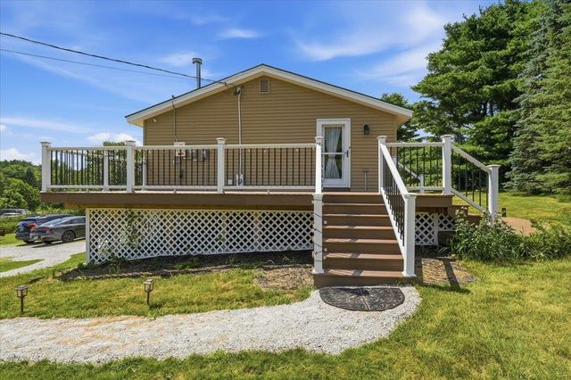 111 Fontaine Drive, Georgia, VT 05468