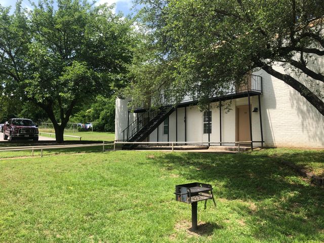 312 W Rentz 99, Weatherford, TX 76086