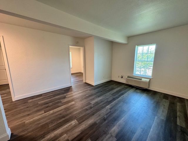 312 W Rentz 99, Weatherford, TX 76086