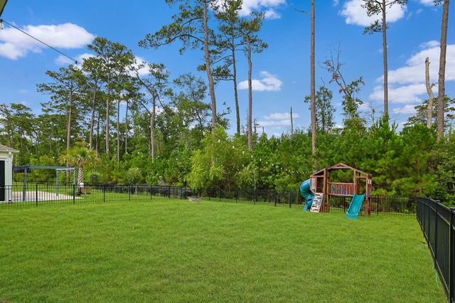1165 Maxwell Dr., Little River, SC 29566