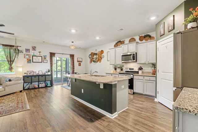 1165 Maxwell Dr., Little River, SC 29566