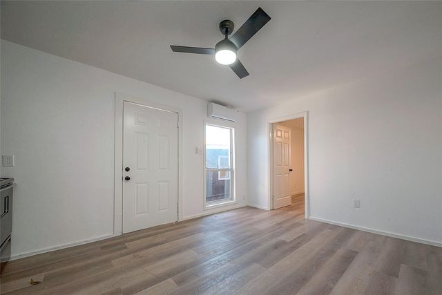 3320 Hays Street B, Pasadena, TX 77503