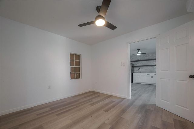 3320 Hays Street B, Pasadena, TX 77503