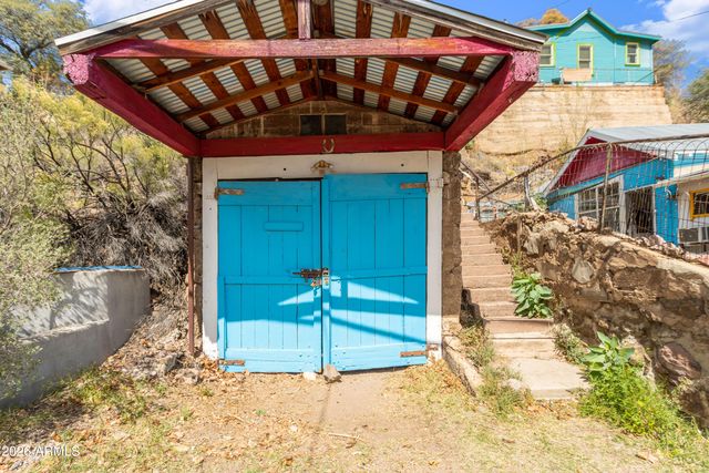 425 Garden Avenue, Bisbee, AZ 85603