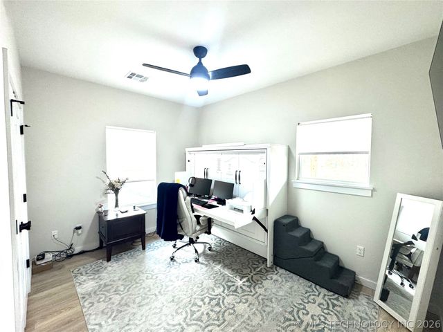 421301 E 1183 Road, Eufaula, OK 74432