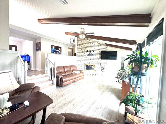 421301 E 1183 Road, Eufaula, OK 74432