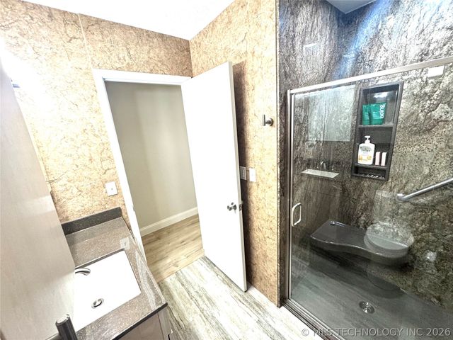 421301 E 1183 Road, Eufaula, OK 74432