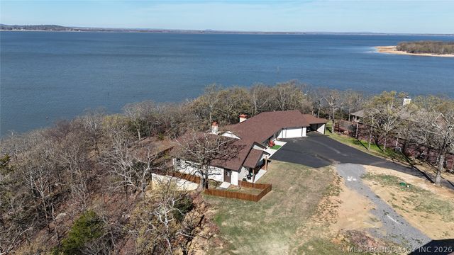 421301 E 1183 Road, Eufaula, OK 74432