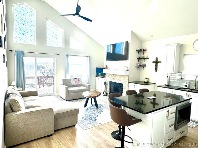 421301 E 1183 Road, Eufaula, OK 74432