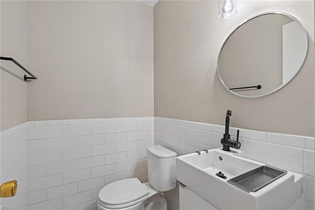2436 Hood DR, Virginia Beach, VA 23454