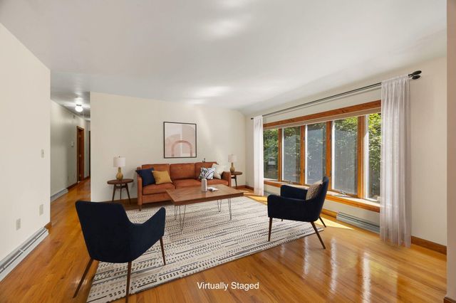 204 Timber Lane, Marstons Mills, MA 02648