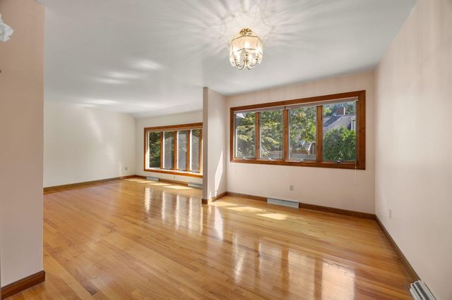 204 Timber Lane, Marstons Mills, MA 02648