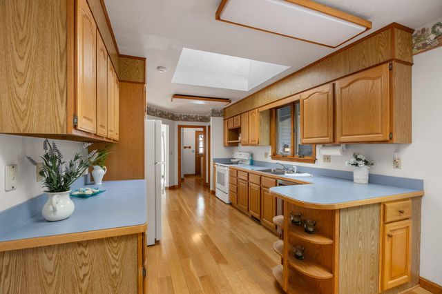 204 Timber Lane, Marstons Mills, MA 02648