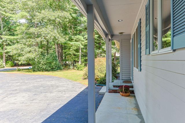 204 Timber Lane, Marstons Mills, MA 02648