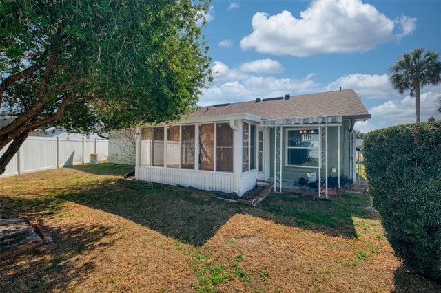 5 SANDALWOOD DRIVE, Davenport, FL 33837