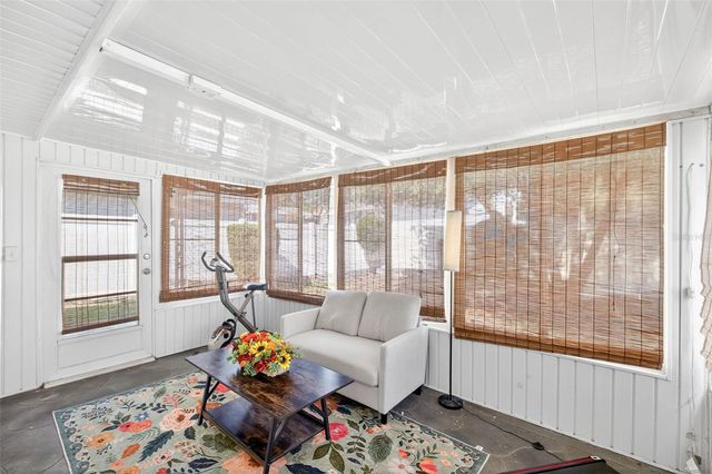 5 SANDALWOOD DRIVE, Davenport, FL 33837