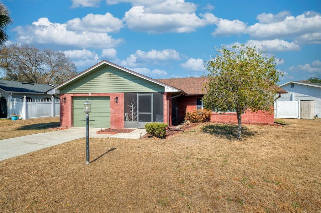 5 SANDALWOOD DRIVE, Davenport, FL 33837