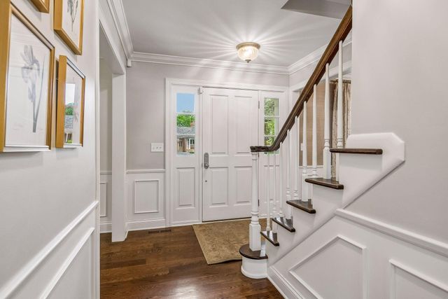 6533 Navaho Trail, Edina, MN 55439