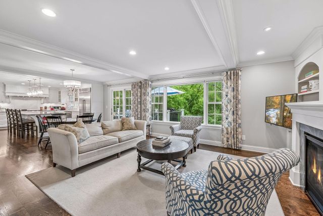 6533 Navaho Trail, Edina, MN 55439