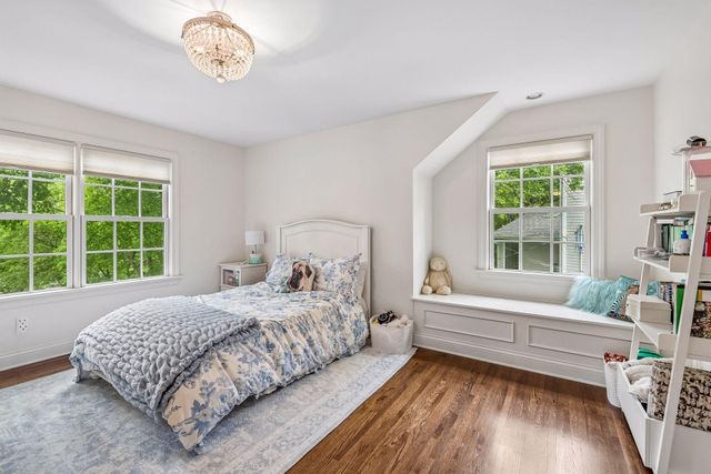 6533 Navaho Trail, Edina, MN 55439