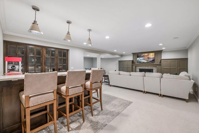 6533 Navaho Trail, Edina, MN 55439
