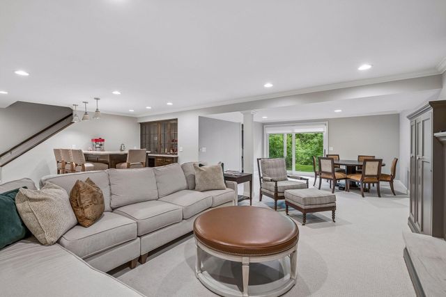 6533 Navaho Trail, Edina, MN 55439