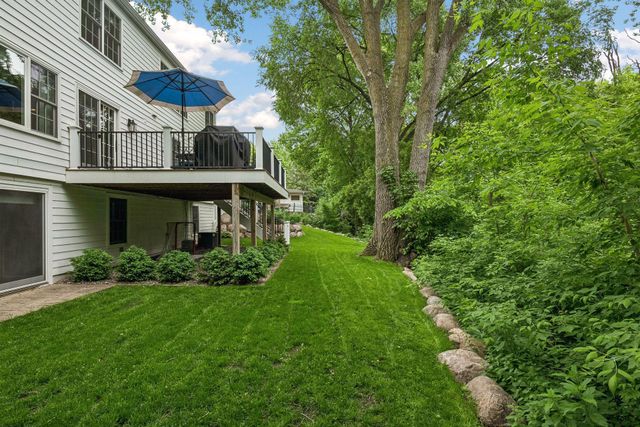 6533 Navaho Trail, Edina, MN 55439