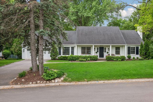 6533 Navaho Trail, Edina, MN 55439