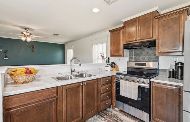 1800 Preston on the Lake Boulevard 470, Little Elm, TX 75068