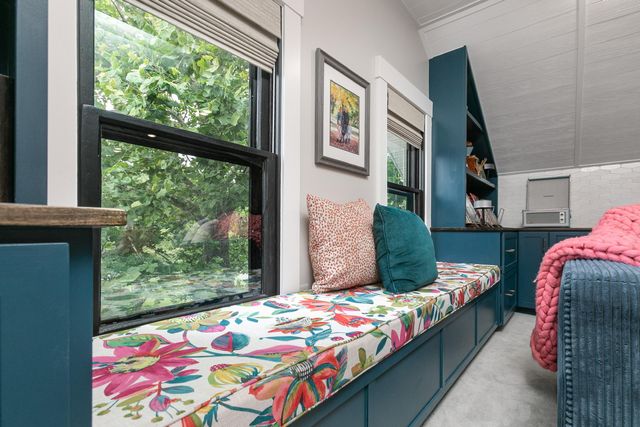 756 S Weller Avenue, Springfield, MO 65802