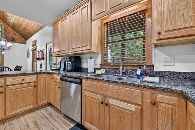 1503 Garnet Drive, Ellijay, GA 30540