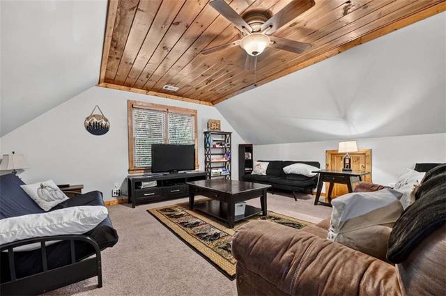 1503 Garnet Drive, Ellijay, GA 30540