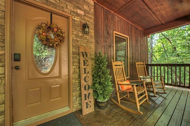 1503 Garnet Drive, Ellijay, GA 30540