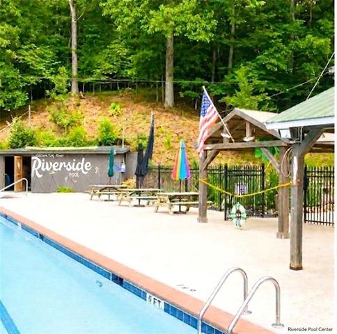 1503 Garnet Drive, Ellijay, GA 30540