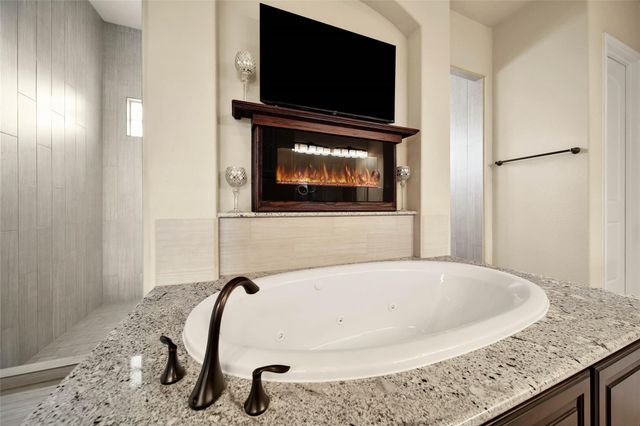 34202 Mill Creek Court, Pinehurst, TX 77362