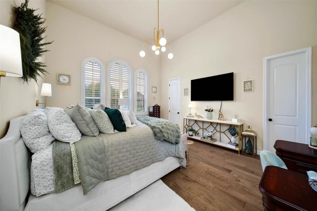 34202 Mill Creek Court, Pinehurst, TX 77362