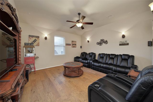 34202 Mill Creek Court, Pinehurst, TX 77362
