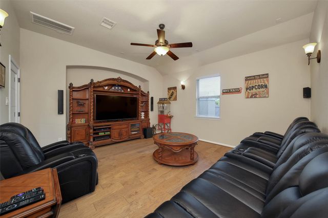 34202 Mill Creek Court, Pinehurst, TX 77362